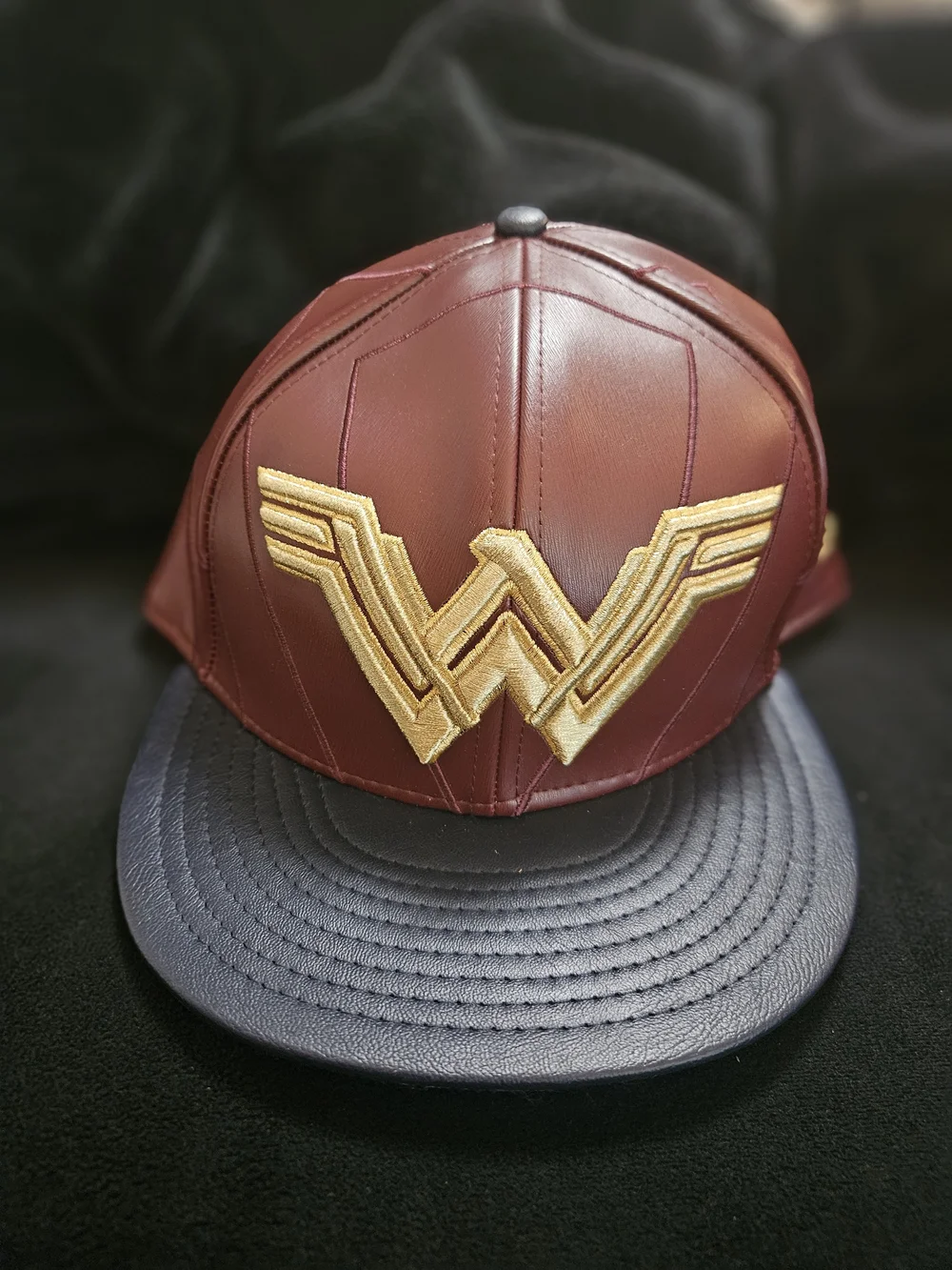 New Era 59 Burgundy & Black Wonder WomanCap with Gold W Emblem Size 7 3/4